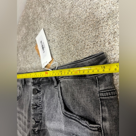 NWT Risen THOMAS Shorts DARK GREY High Rise Distressed Dark Grey 2X - Picture 9 of 13